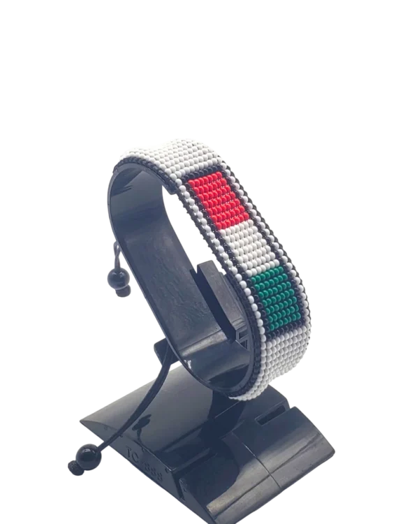 Italy flag bracelet handcrafted in authentic flag colors on Black Stand.