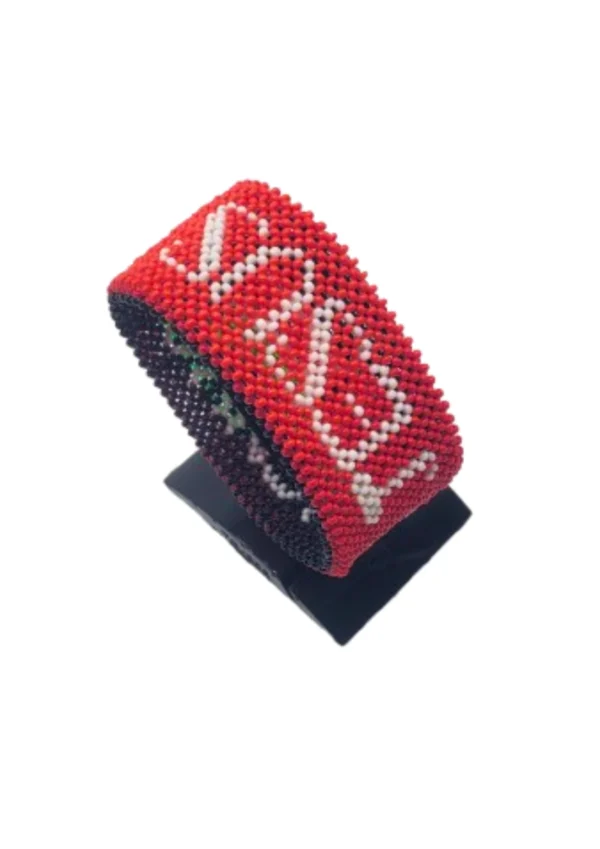 Kenya flag bracelet handcrafted in authentic flag colors on Black Stand.