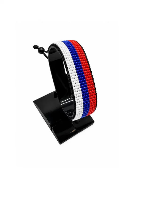 Russia Flag Bracelet Adjustable handcrafted with beadwork in the colors of the Russia flag.