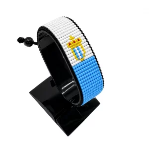 San Marino Flag Bracelet Adjustable handcrafted with beadwork in the colors of the San Marino flag.