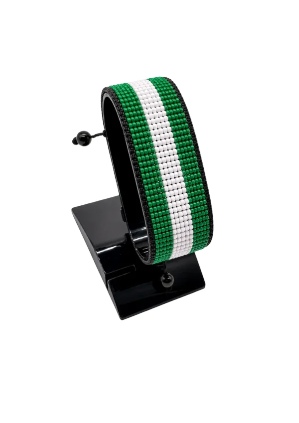 Nigeria with Horizontal Stripes Flag Bracelet Adjustable handcrafted with beadwork in the colors of the Nigeria flag.